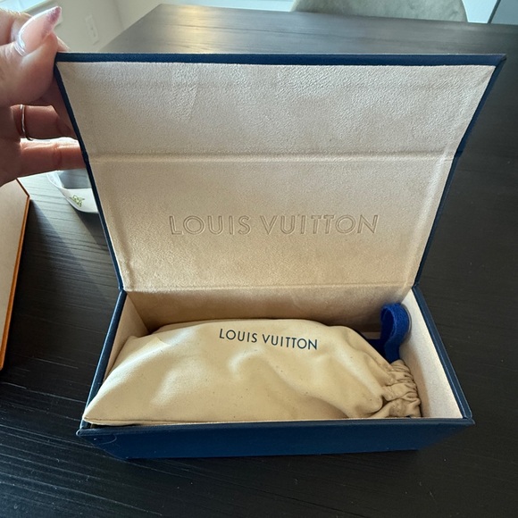 Louis Vuitton x Takashi Murakami Black Sunglasses with Multicolor Pattern main image 2